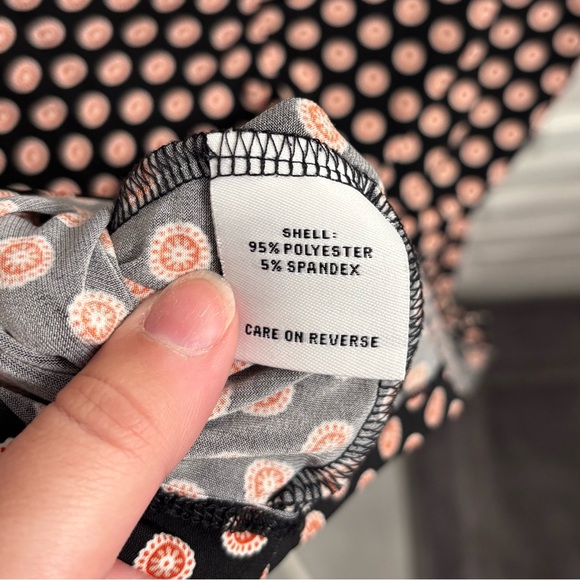 Calvin Klein Women’s Sleeveless Rosette Blouse with Pleated Neckline - Picture 5 of 6